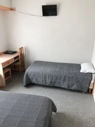 Üç Kişilik Oda