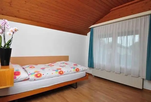 Tek Kişilik Oda, Ortak Banyo