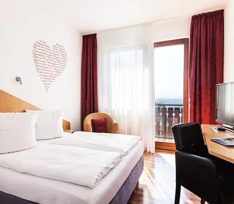 Comfort Tek Büyük Yataklı Oda, Balkon, Vadi Manzaralı (Plus)