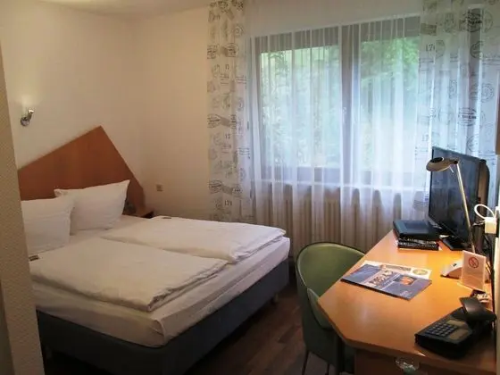 Comfort Tek Büyük Yataklı Oda, Balkon, Vadi Manzaralı (Plus)