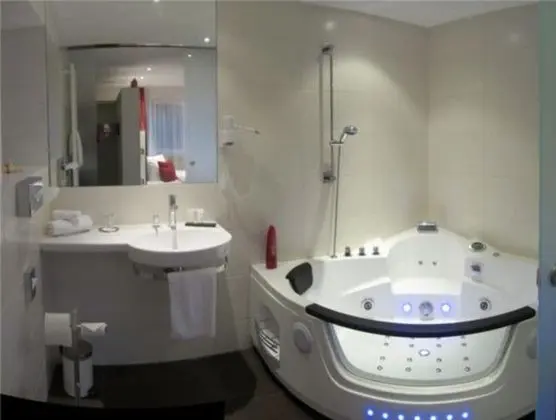 Exclusive Tek Kişilik Oda, Sıcak Su Küveti (Waterworld)