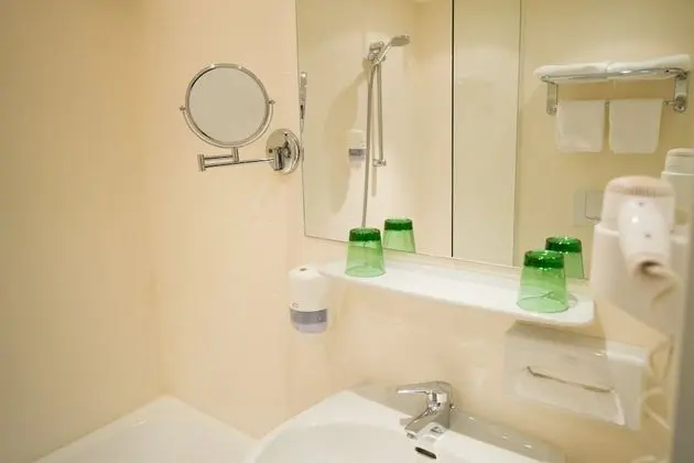 Standard Oda, 1 Çift Kişilik Yatak