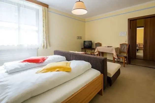 Comfort Büyük Yataklı Tek Kişilik Oda