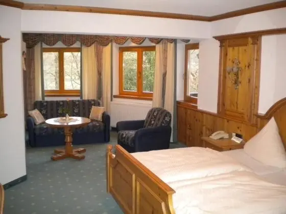 Comfort Tek Büyük Yataklı Oda