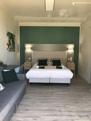 Classic Dört Kişilik Oda, 1 Büyük (Queen) Boy Yatak ve Çekyat, Balkon, Deniz Manzaralı