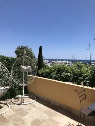 Classic Dört Kişilik Oda, 1 Büyük (Queen) Boy Yatak ve Çekyat, Balkon, Deniz Manzaralı