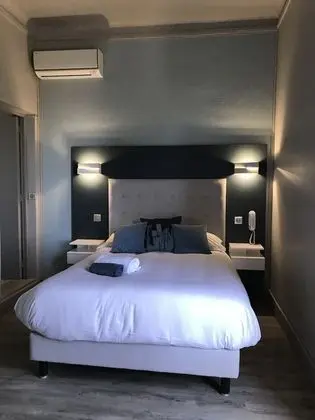 Classic Tek Büyük Yataklı Oda, 1 Çift Kişilik Yatak, Balkon, Deniz Manzaralı