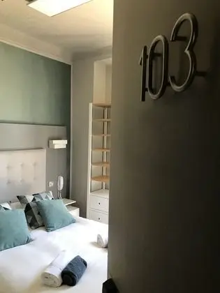 Classic Tek Büyük Yataklı Oda, 1 Çift Kişilik Yatak, Balkon, Deniz Manzaralı