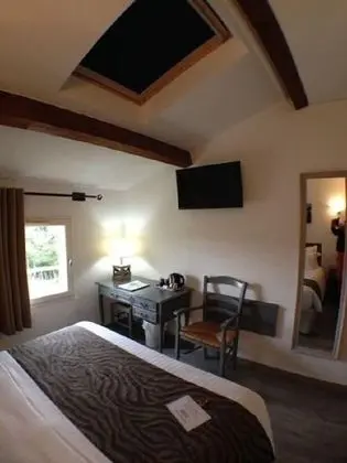 Standard Tek Büyük Yataklı Oda (shower // douche)