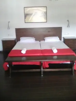 Deluxe Tek Büyük veya İki Ayrı Yataklı Oda