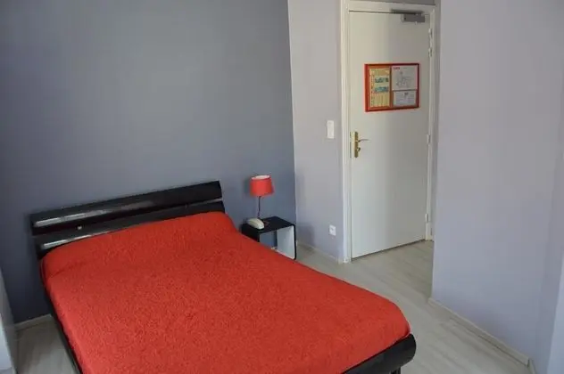 Standard Tek Büyük Yataklı Oda (douche)