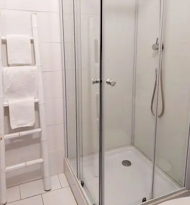 Tek Büyük Yataklı Oda, 1 Çift Kişilik Yatak, Sigara İçilmez