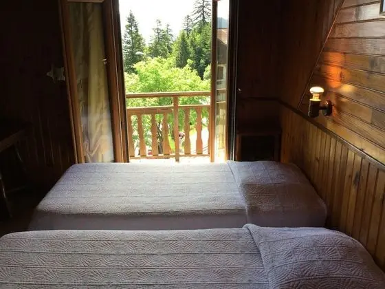 Tek Büyük veya İki Ayrı Yataklı Oda