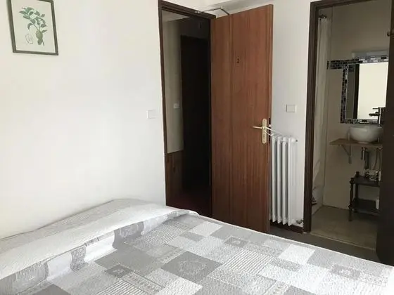 Üç Kişilik Oda