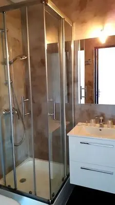 Premium Tek Büyük Yataklı Oda
