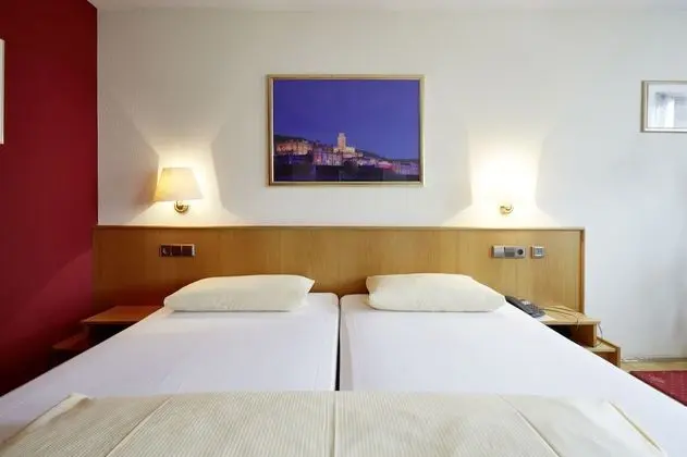 Tek Büyük Yataklı Oda, Balkon (Comfort Plus)