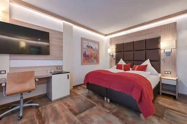 Deluxe Dört Kişilik Oda