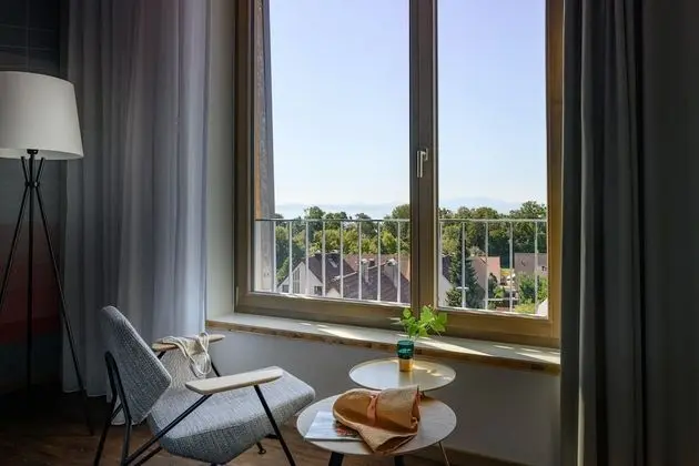 Panoramic Tek Büyük Yataklı Oda, Göl Manzaralı