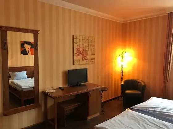 Tek Büyük Yataklı Oda