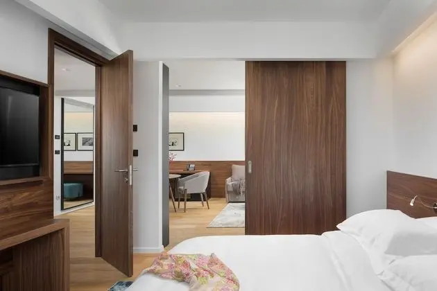 Süit, 1 En Büyük (King) Boy Yatak