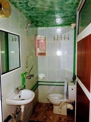 Üç Kişilik Oda