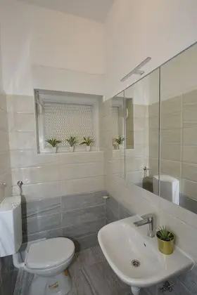 Classic Üç Kişilik Oda, Balkon, Bahçe Manzaralı