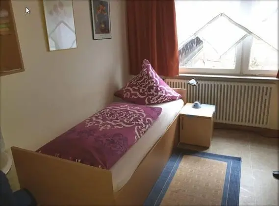 Tek Kişilik Oda, Ortak Banyo