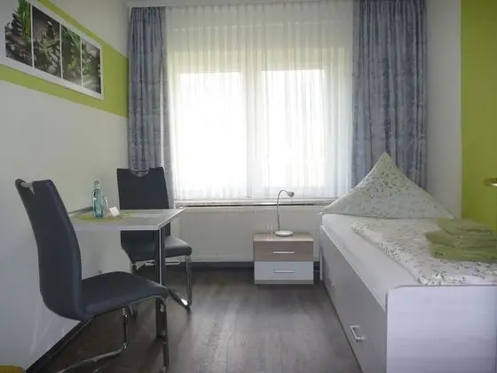 Tek Kişilik Oda, Ortak Banyo