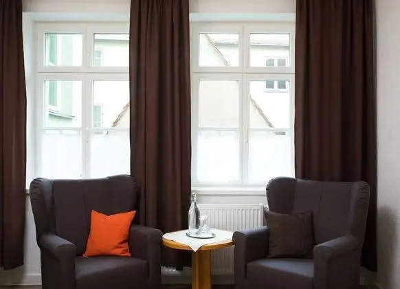 Büyük Yataklı Tek Kişilik Oda, 1 Yatak Odası