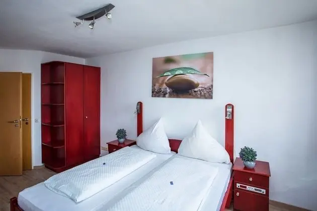 Tek Büyük veya İki Ayrı Yataklı Oda, Özel Banyo