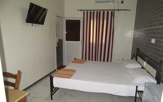 Standard Büyük Yataklı Tek Kişilik Oda