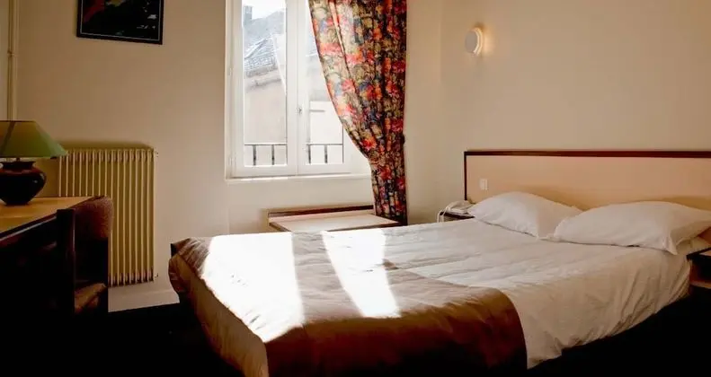 Classic Tek Büyük Yataklı Oda