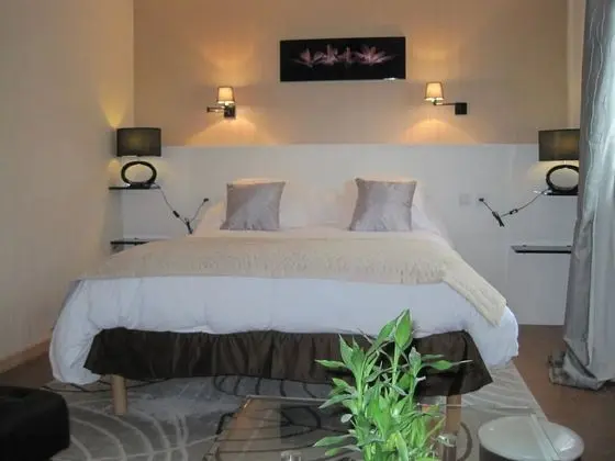 Classic Tek Büyük Yataklı Oda