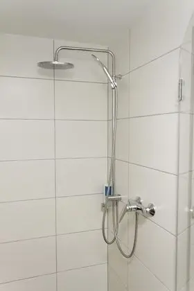Deluxe Tek Büyük Yataklı Oda, Özel Banyo