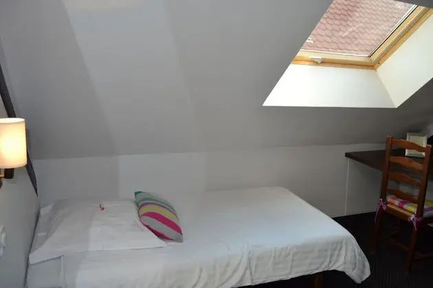 Tek Kişilik Oda, 1 Tek Kişilik Yatak (3ème étage)
