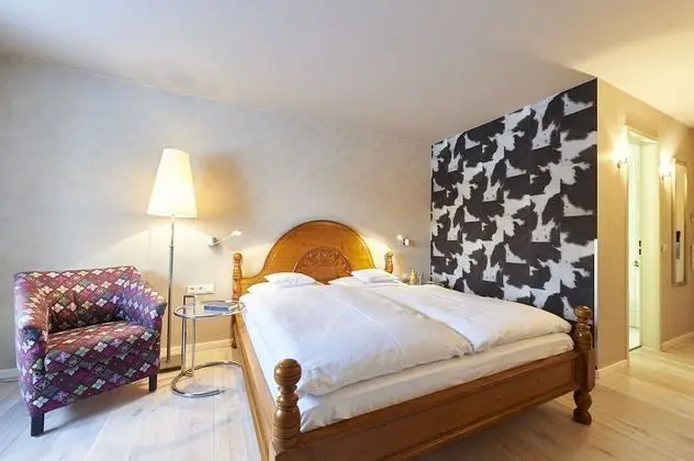Tek Büyük Yataklı Oda (Large)