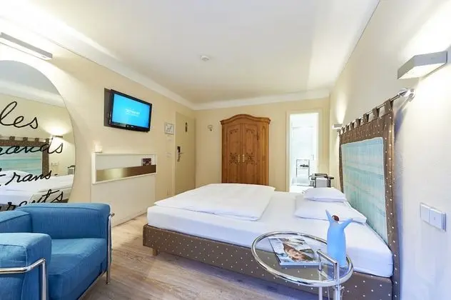 Tek Büyük Yataklı Oda (Small with 1 Queen bed, 1,40m)