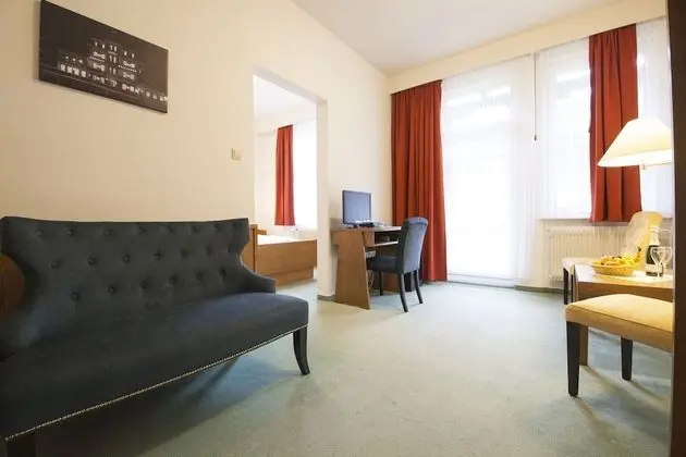 Tek Büyük Yataklı Oda, Balkon