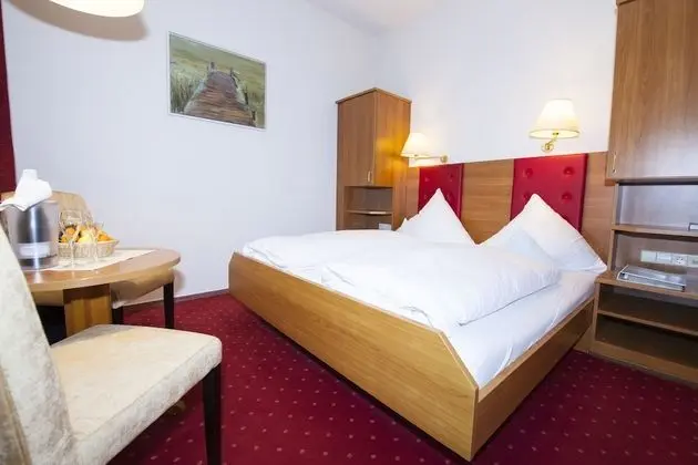 Tek Büyük Yataklı Oda, Balkon