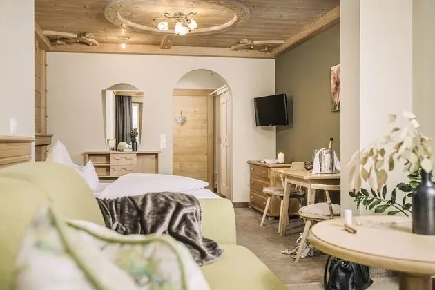 Comfort Tek Büyük Yataklı Oda, Balkon (Alpenrose 3)