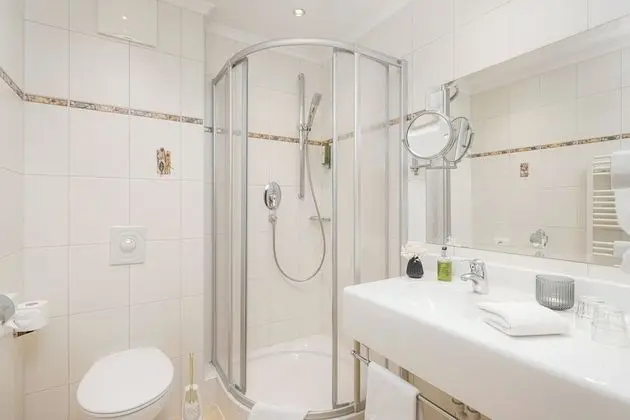 Comfort Tek Büyük Yataklı Oda, Balkon (Alpenrose 3)