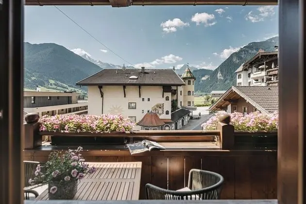 Comfort Tek Büyük Yataklı Oda, Balkon (Alpenrose 4)