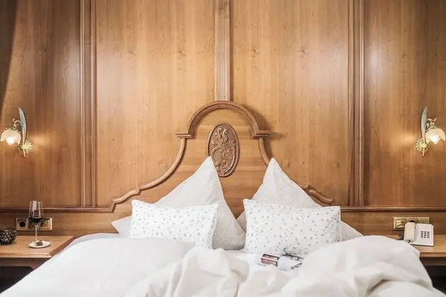 Standard Tek Büyük Yataklı Oda, Balkon (Enzian)