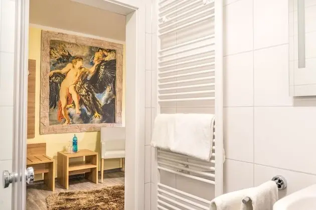 Deluxe Üç Kişilik Oda
