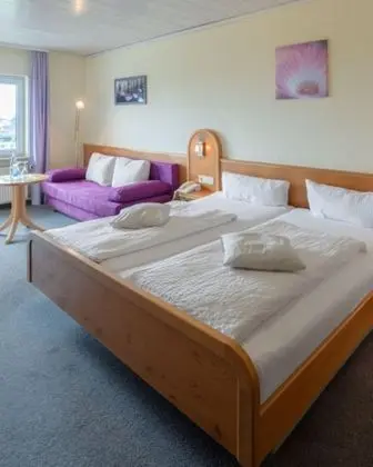 Tek Büyük Yataklı Oda (Kat. I)