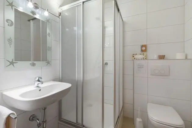 Tek Büyük Yataklı Oda (Kat. I)