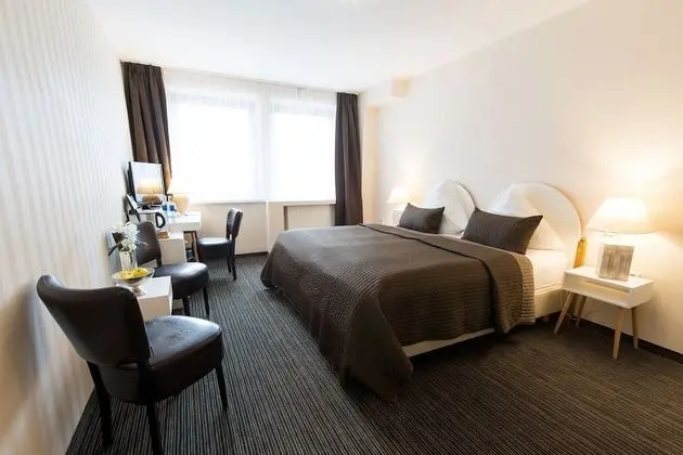 Tek Büyük Yataklı Oda, Şehir Manzaralı