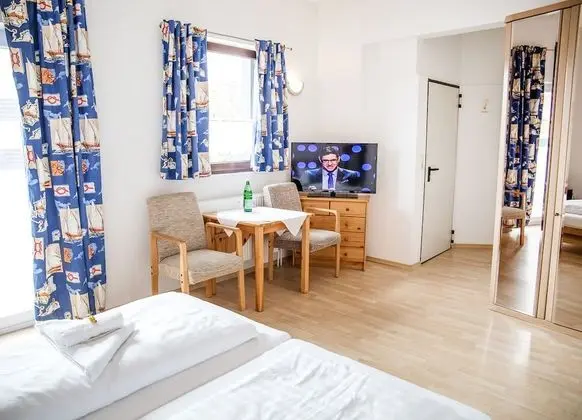Tek Büyük Yataklı Oda, Balkon
