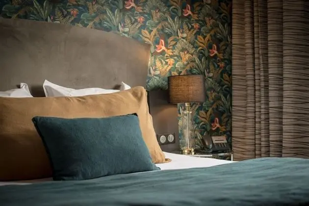 Classic Tek Büyük Yataklı Oda