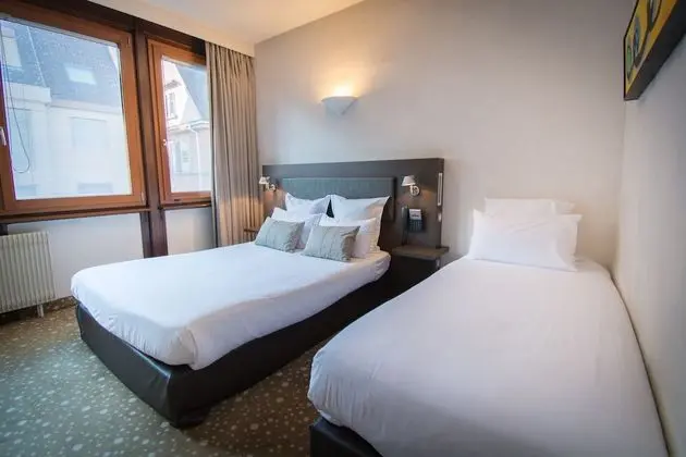 Classic Üç Kişilik Oda